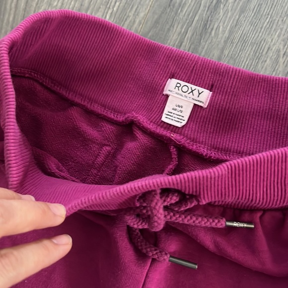 Roxy purple shorts - Picture 5 of 7